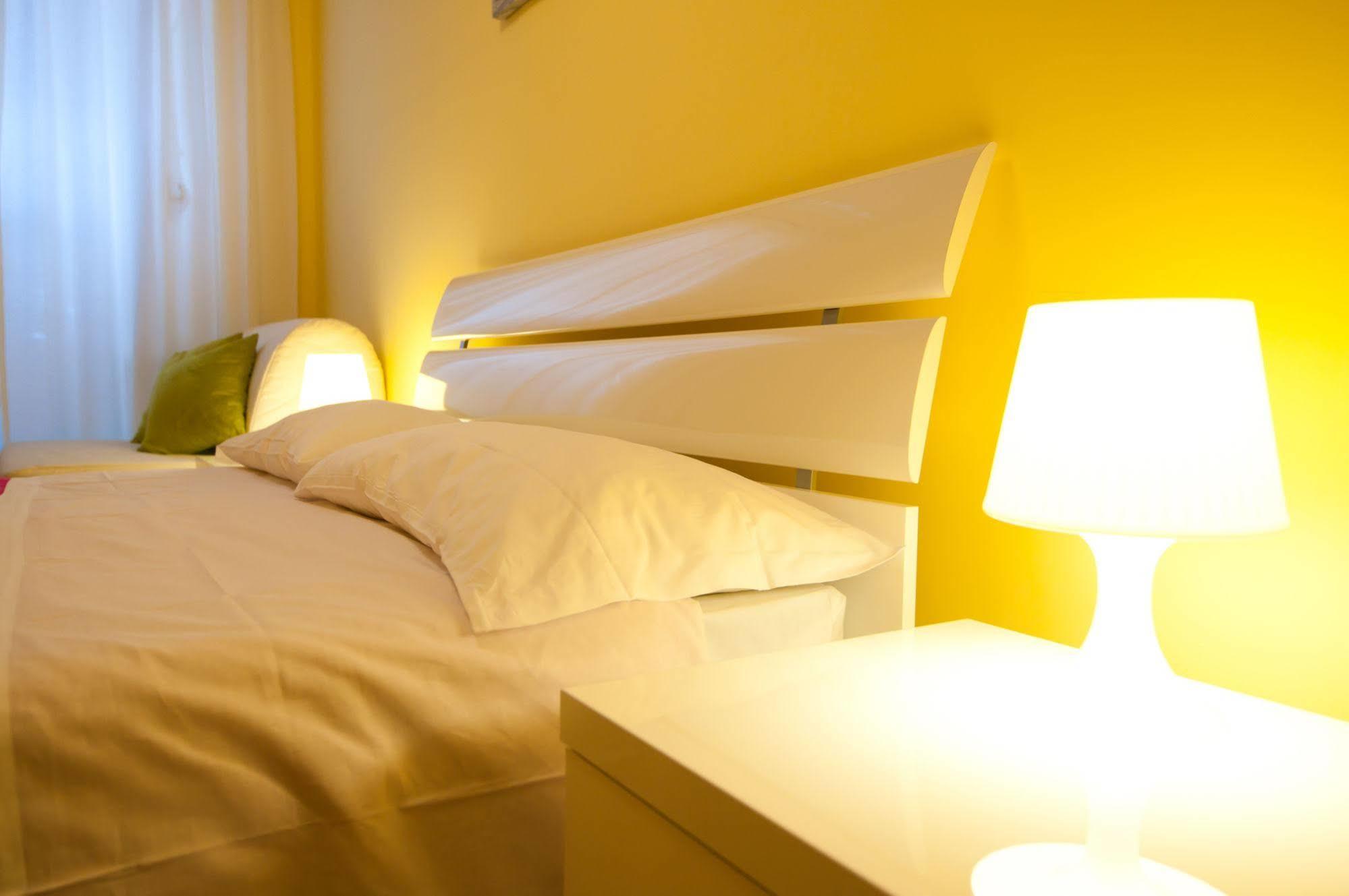Rome Services Porta Castello Ngoại thất bức ảnh