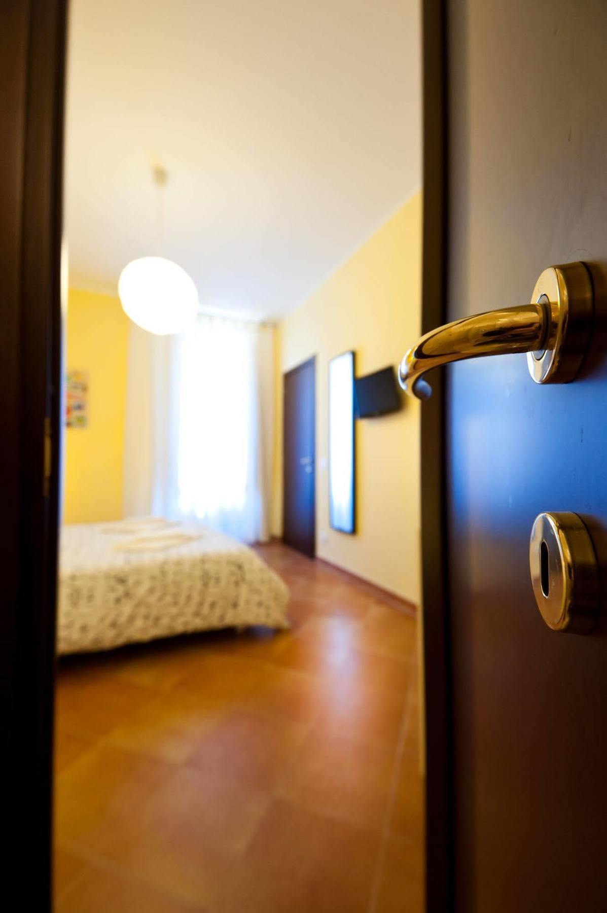 Rome Services Porta Castello Ngoại thất bức ảnh