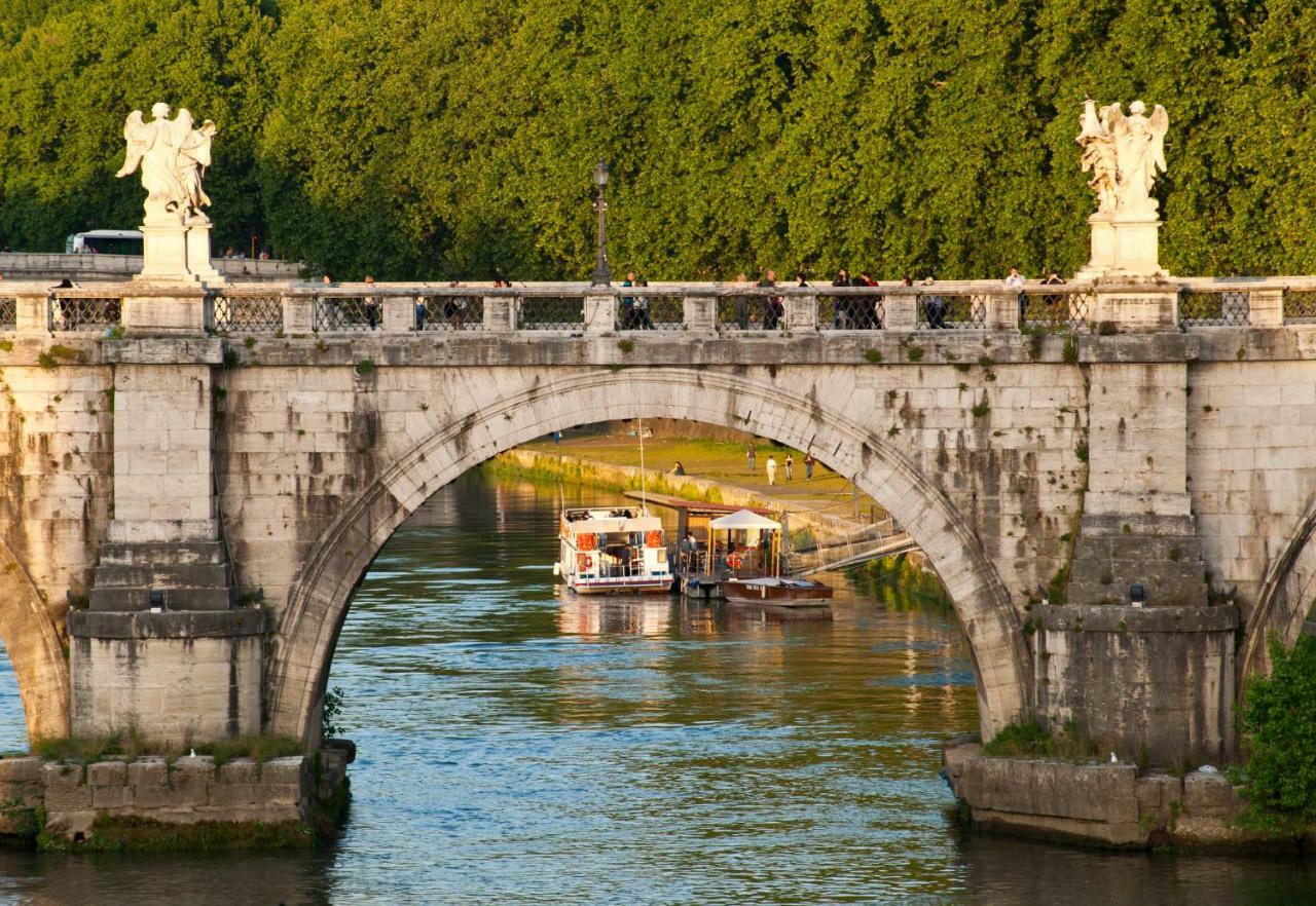 Rome Services Porta Castello Ngoại thất bức ảnh