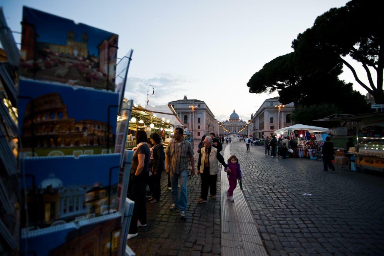 Rome Services Porta Castello Ngoại thất bức ảnh