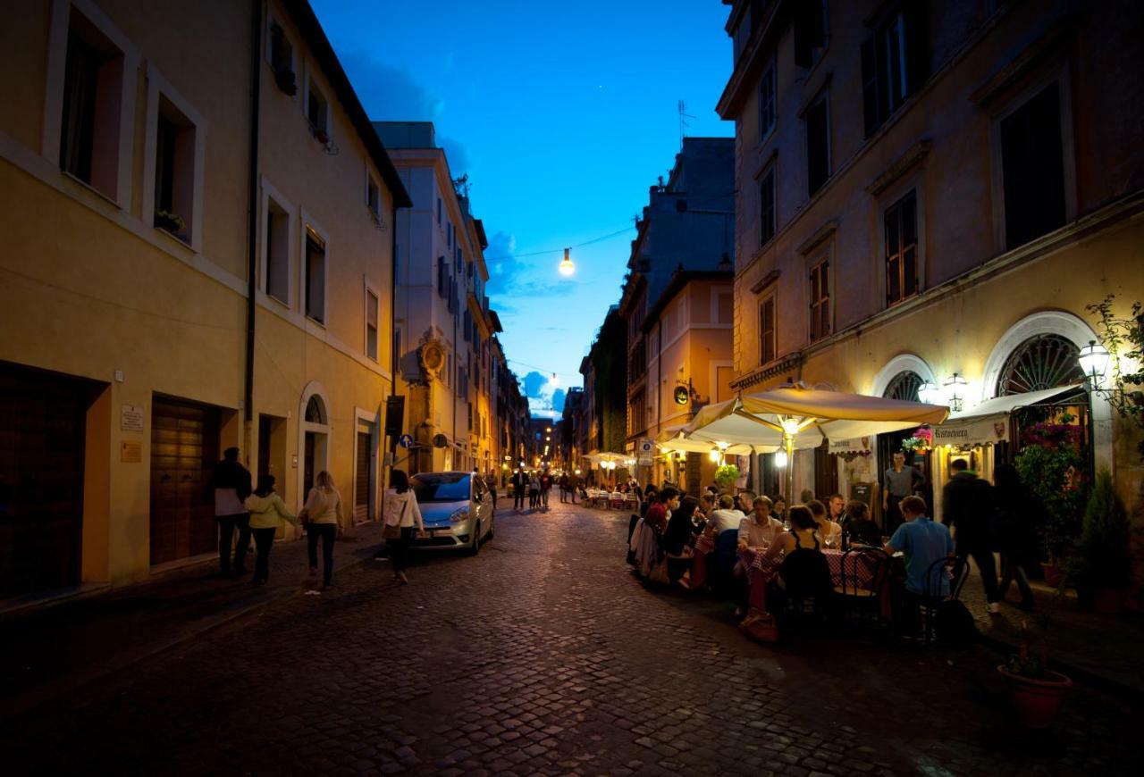 Rome Services Porta Castello Ngoại thất bức ảnh
